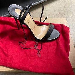 Christian louboutins size 9